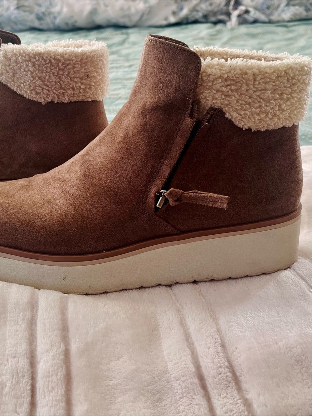 Dr. Scholl's Tan Suede Fleece-Lined Platform Ankle Slippers
